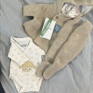 Cream Matching Bodysuit Set Cozy and Stylish